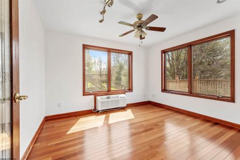 1405 Far Meadows Morgantown WV 26508