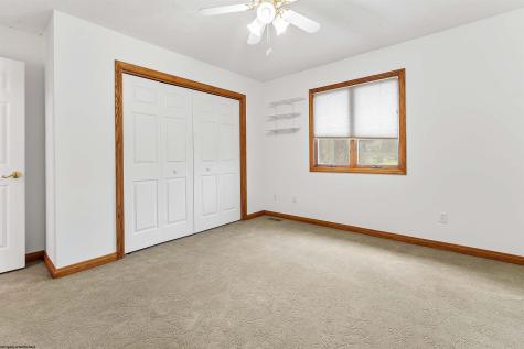 1405 Far Meadows Morgantown WV 26508