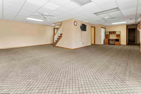 1405 Far Meadows Morgantown WV 26508