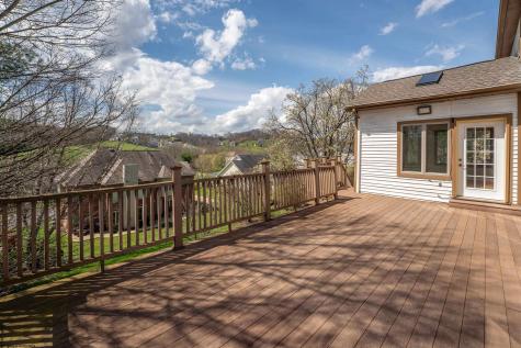 1405 Far Meadows Morgantown WV 26508