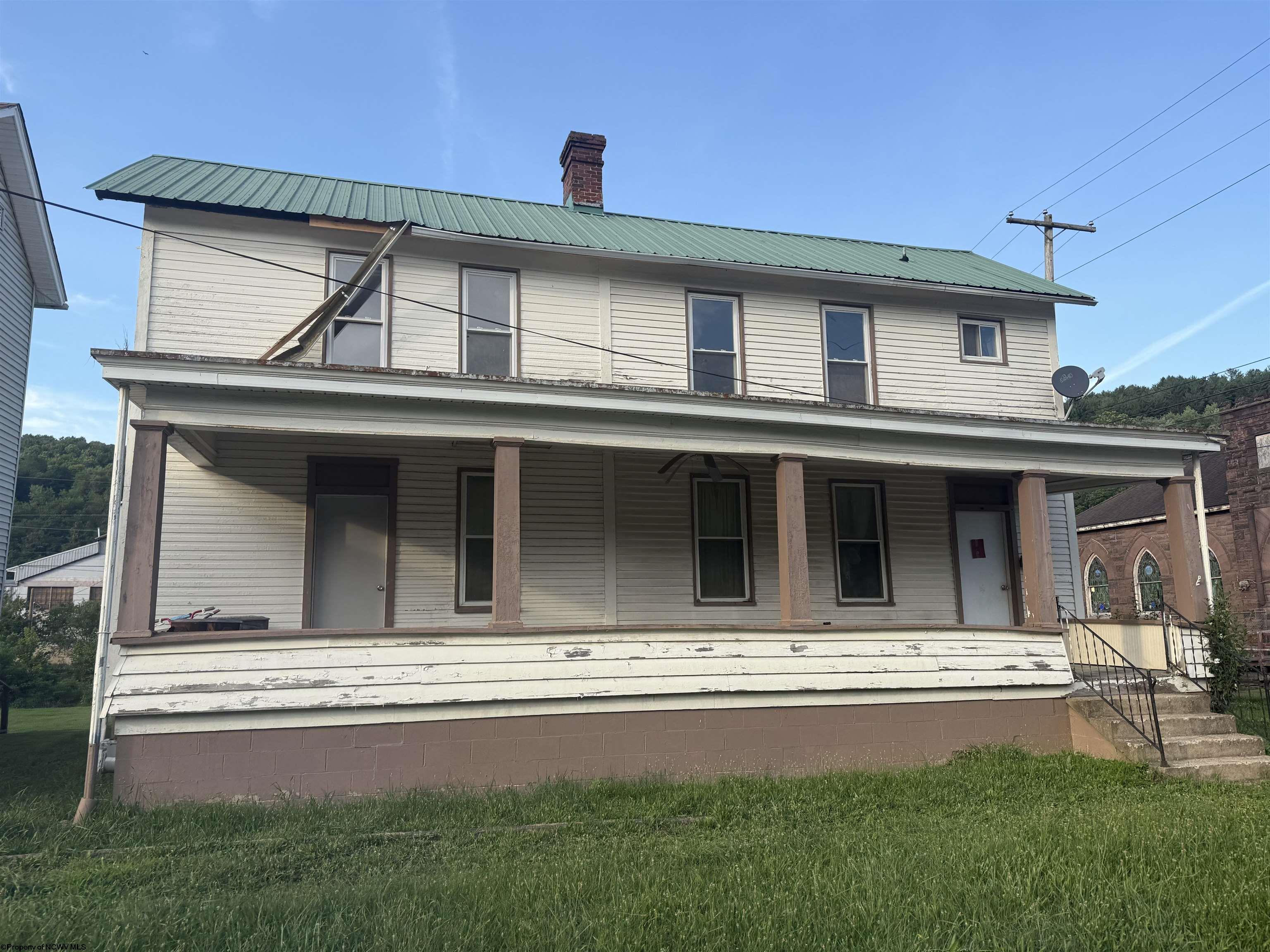 217 Pleasant Street Mannington WV 26582