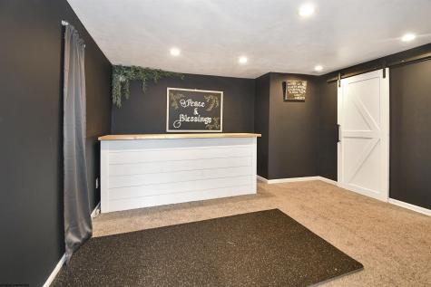 319 Double Eagle Lane Maidsville WV 26541