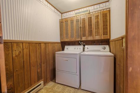 1061 Loren Lane Fairmont WV 26554