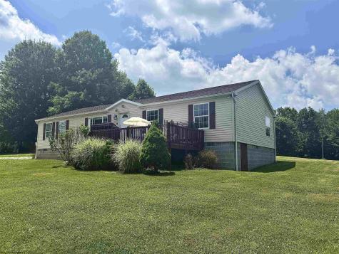 353 Cedar Meadows Circle Reedsville WV 26547