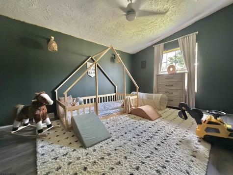 353 Cedar Meadows Circle Reedsville WV 26547