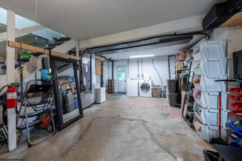 2750 Whetsell Settlement Road Kingwood WV 26537