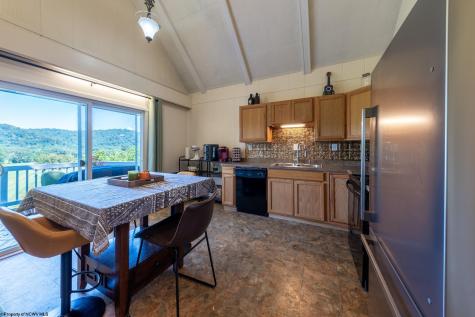 2750 Whetsell Settlement Road Kingwood WV 26537