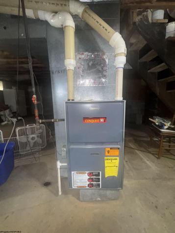 3462 Marquess Road Tunnelton WV 26444