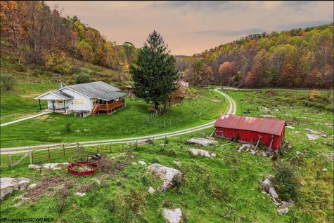 3462 Marquess Road Tunnelton WV 26444