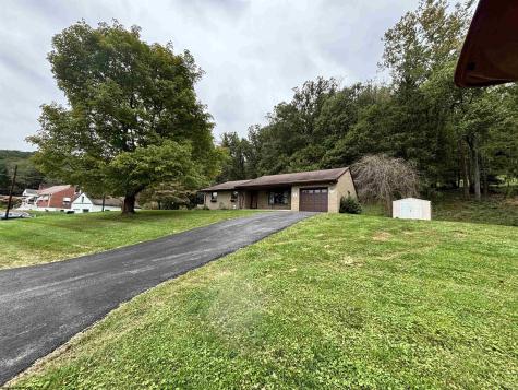 717 Maple Avenue Philippi WV 26416