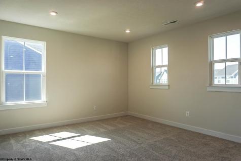 227 Falling Water Lane Morgantown WV 26508