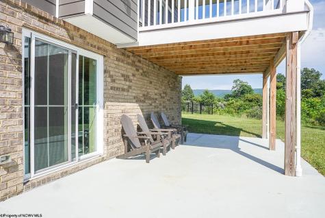 227 Falling Water Lane Morgantown WV 26508