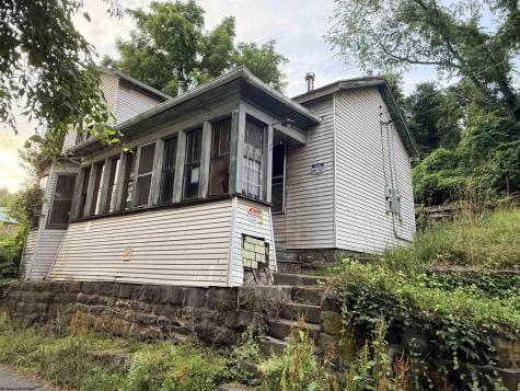 113 Long Street Grafton WV 26354