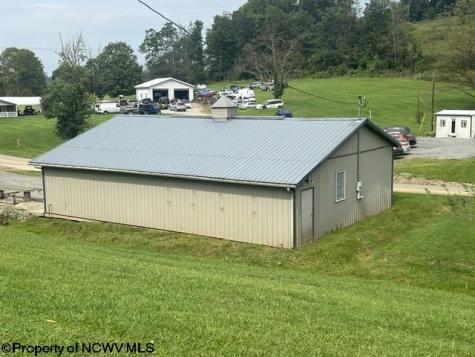 13 Birch Lane Jane Lew WV 26378