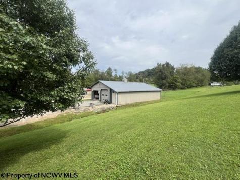 13 Birch Lane Jane Lew WV 26378