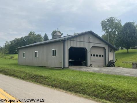 13 Birch Lane Jane Lew WV 26378