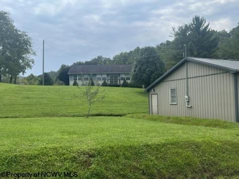 13 Birch Lane Jane Lew WV 26378