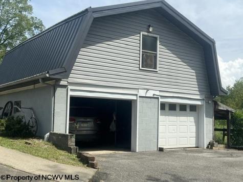 13 Birch Lane Jane Lew WV 26378