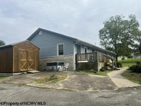 13 Birch Lane Jane Lew WV 26378