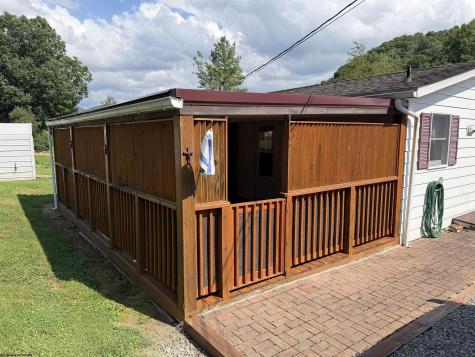 38 Hollister Drive Beverly WV 26253