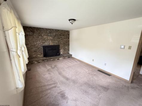 38 Hollister Drive Beverly WV 26253