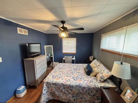 405 Roosevelt Road Clarksburg WV 26301