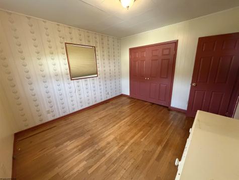8086 Hazelwood Avenue Clarksburg WV 26301