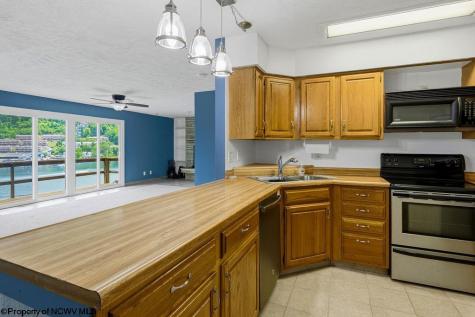 228 Rockley Road Morgantown WV 26508