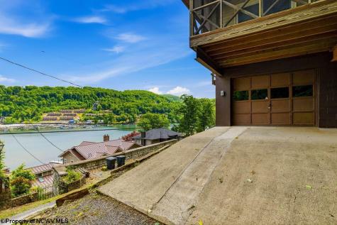 228 Rockley Road Morgantown WV 26508