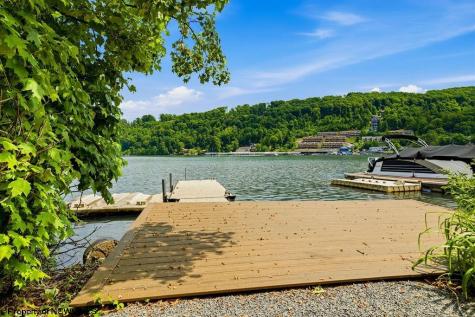 228 Rockley Road Morgantown WV 26508