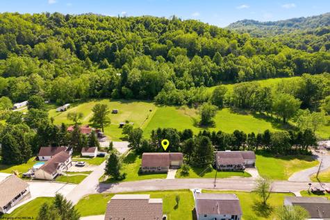 158 Kerry Way Lost Creek WV 26385