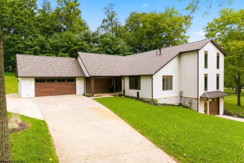 2374 Lakeside Estates Morgantown WV 26508