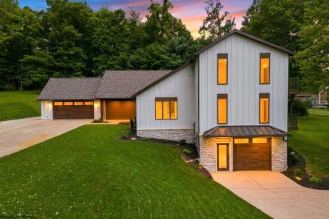 2374 Lakeside Estates Morgantown WV 26508