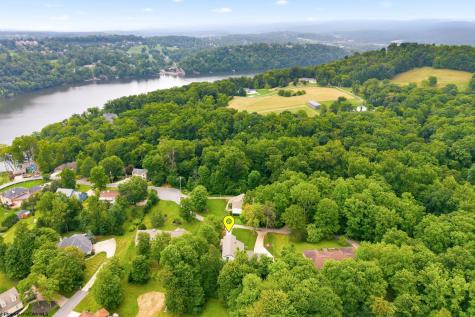 2374 Lakeside Estates Morgantown WV 26508