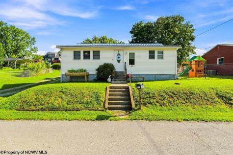 412 Charles Street Glenville WV 26351