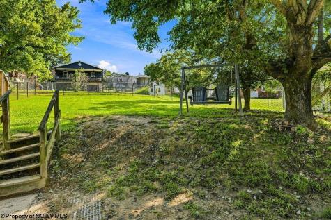 412 Charles Street Glenville WV 26351