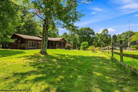 61 Wagner Lane Kingwood WV 26537