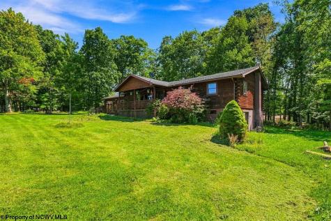 61 Wagner Lane Kingwood WV 26537