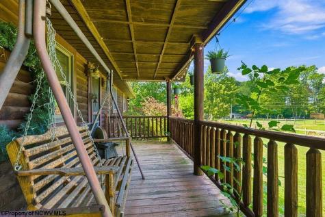 61 Wagner Lane Kingwood WV 26537