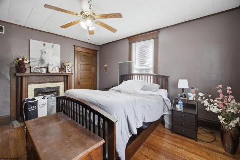 984 W Pike Street Clarksburg WV 26301