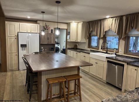 8 Old Hannahsville Lane Parsons WV 26287