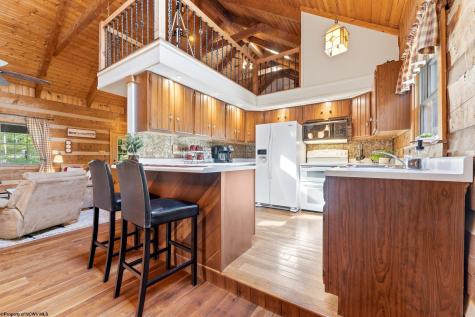 118 Bluebird Drive Terra Alta WV 26764