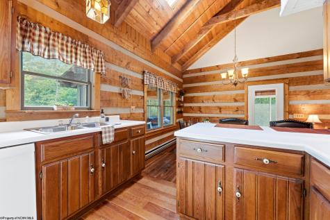 118 Bluebird Drive Terra Alta WV 26764