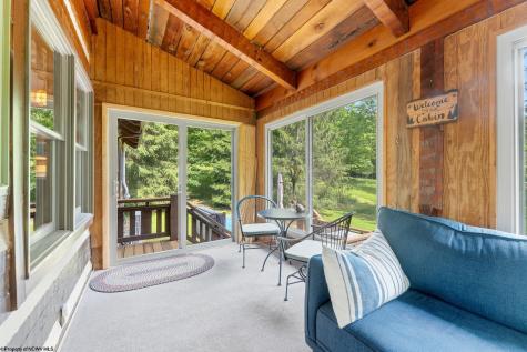 118 Bluebird Drive Terra Alta WV 26764