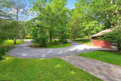 118 Bluebird Drive Terra Alta WV 26764