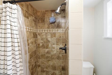 607 Lynn Avenue Weston WV 26452