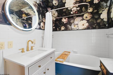 607 Lynn Avenue Weston WV 26452