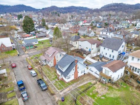 607 Lynn Avenue Weston WV 26452