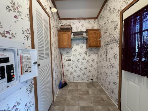 147 Paw Paw Estates Rivesville WV 26588