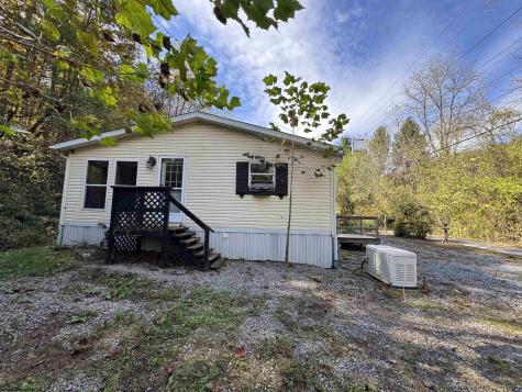 147 Paw Paw Estates Rivesville WV 26588